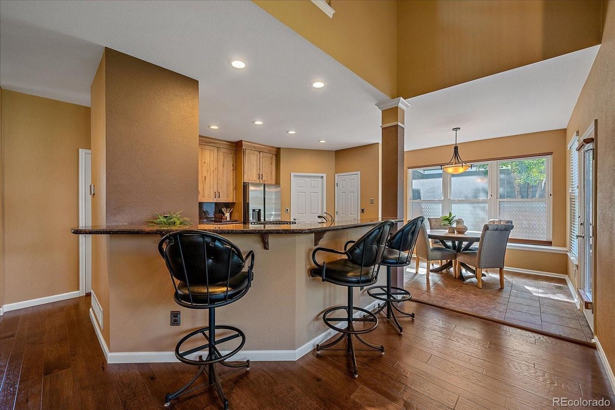 Dining room, Interior, Kitchen, Pendant Lights, Recessed Lighting, Wood Texture Flooring