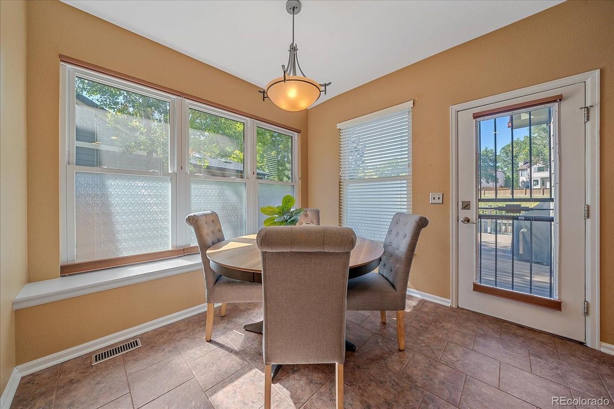 Dining room, Interior, Pendant Lights
