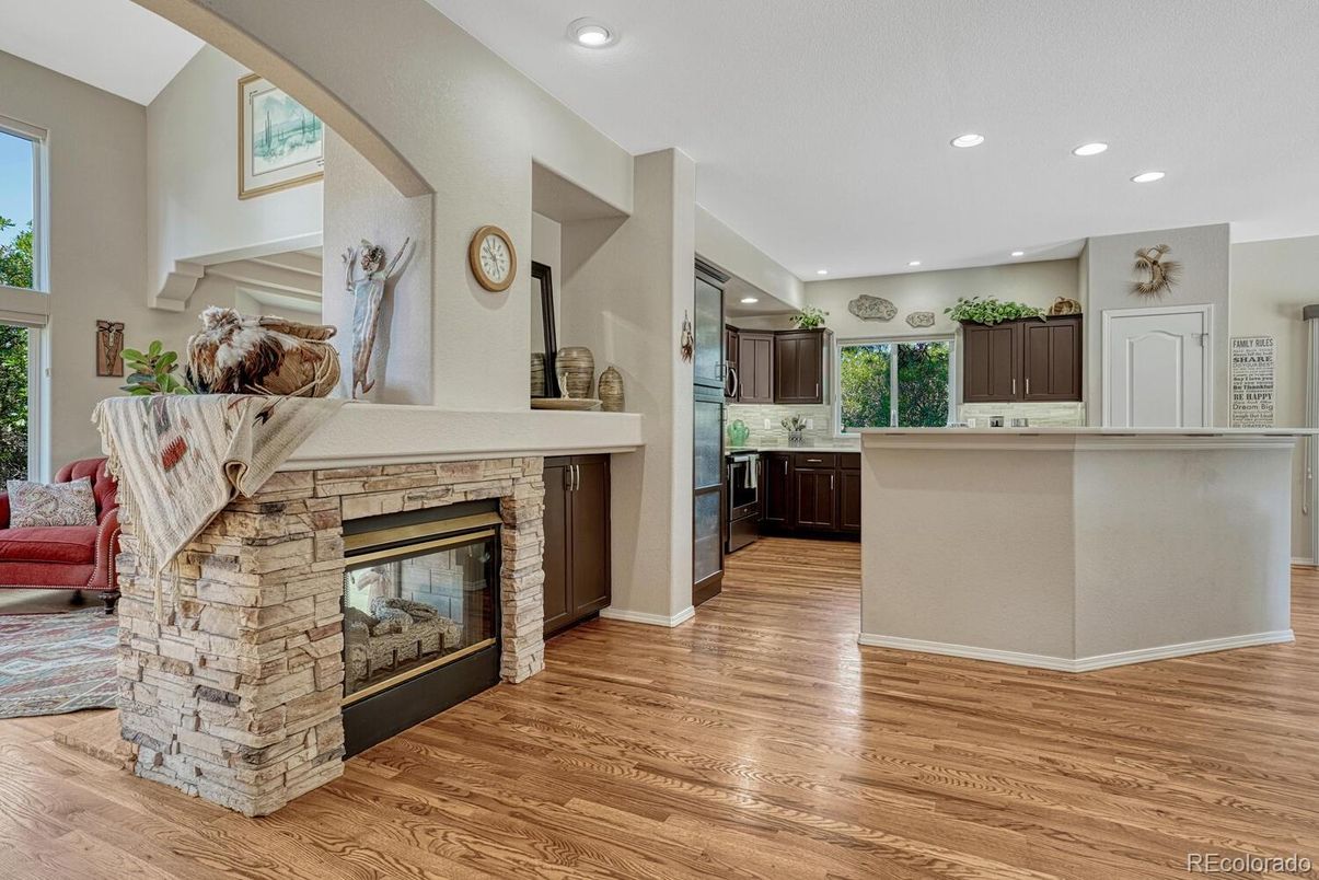 Fireplace, Interior, Kitchen, Recessed Lighting, Wood Texture Flooring