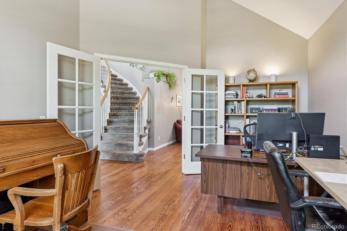 Home Office, Interior, Piano, Wood Texture Flooring