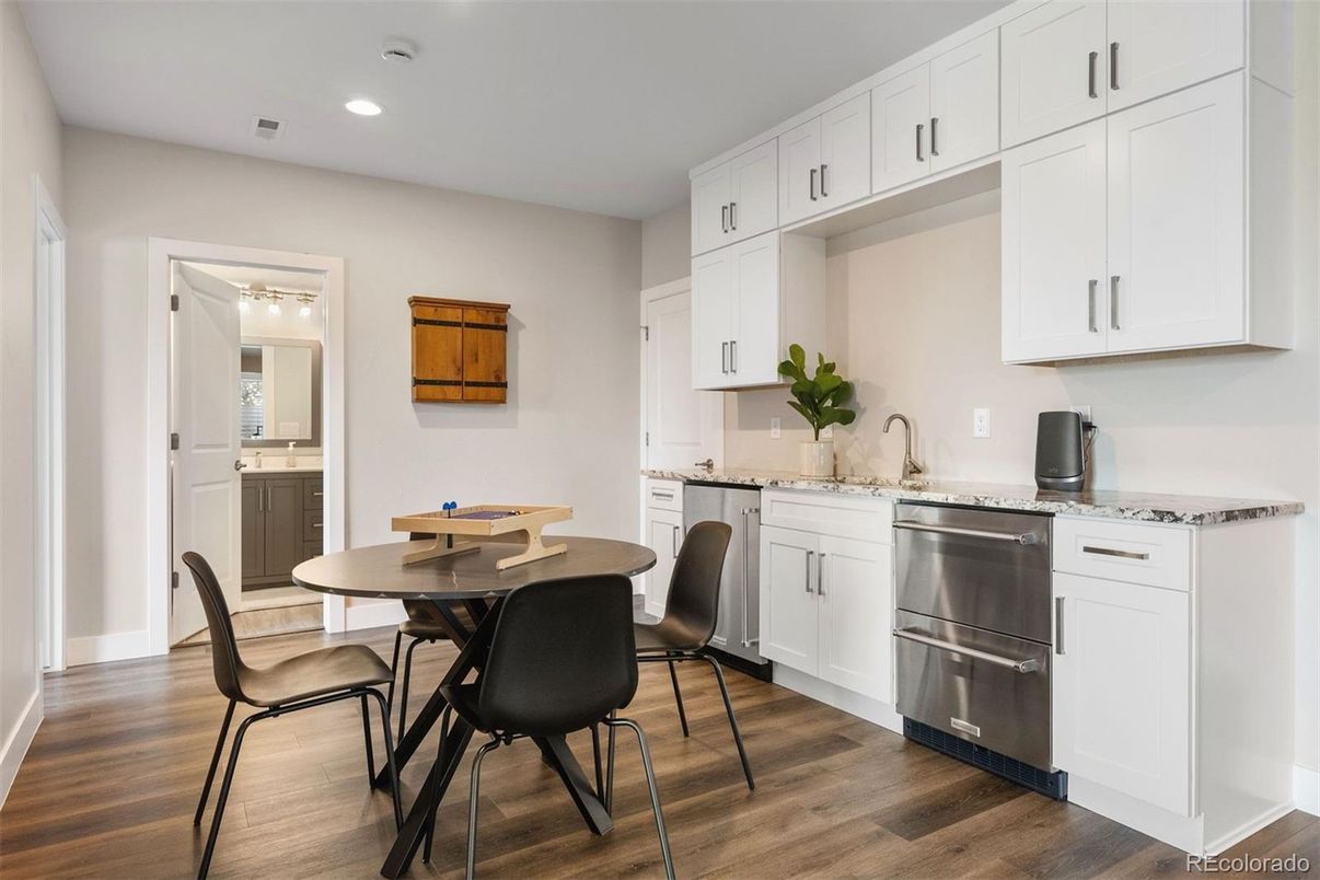 Dining room, Interior, Kitchen, Recessed Lighting, Wood Texture Flooring