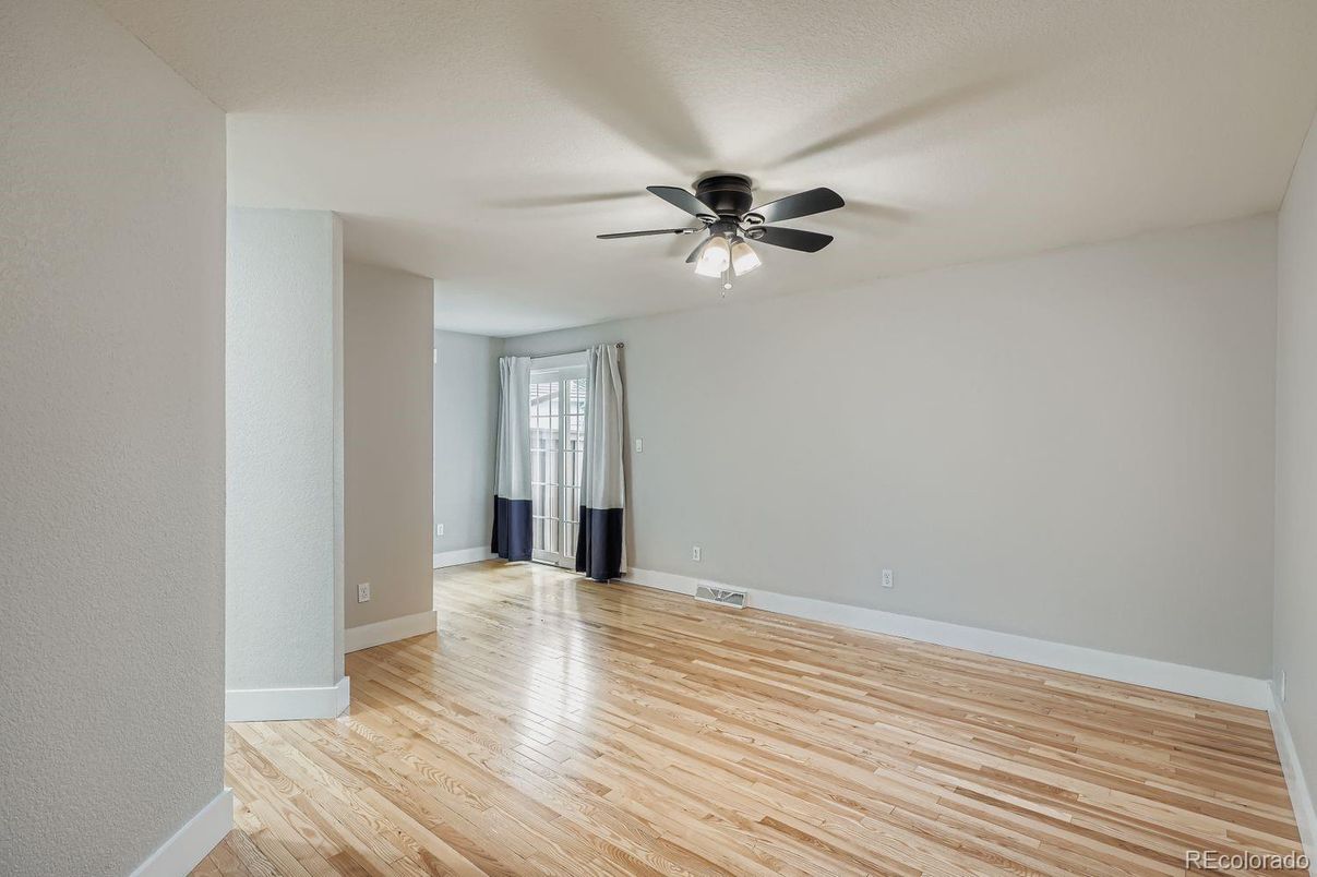 Empty room, Interior, Wood Texture Flooring