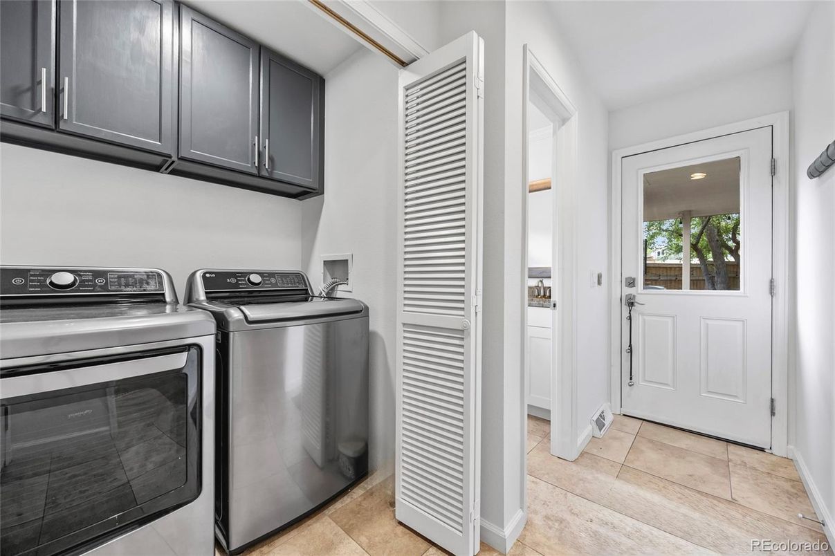 Interior, Utility Closets, Washer
