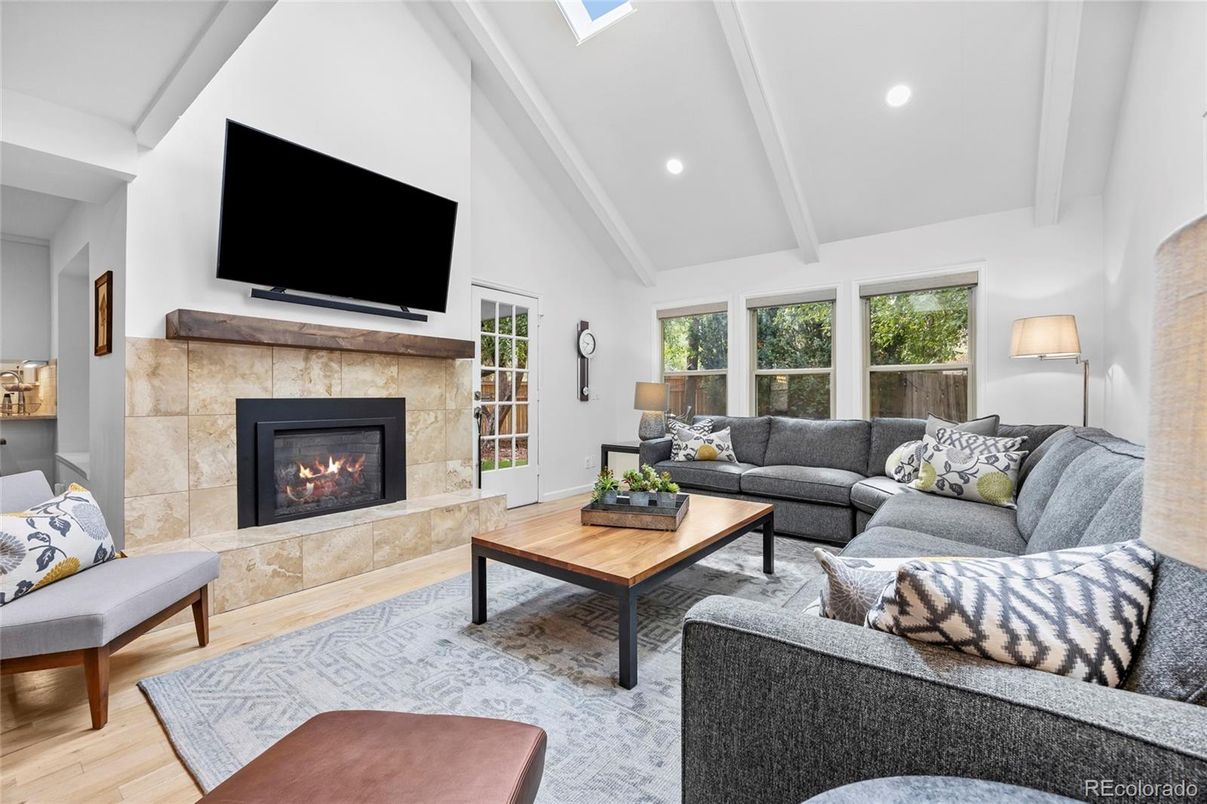 Fireplace, Interior, Living room, Recessed Lighting, Wood Texture Flooring