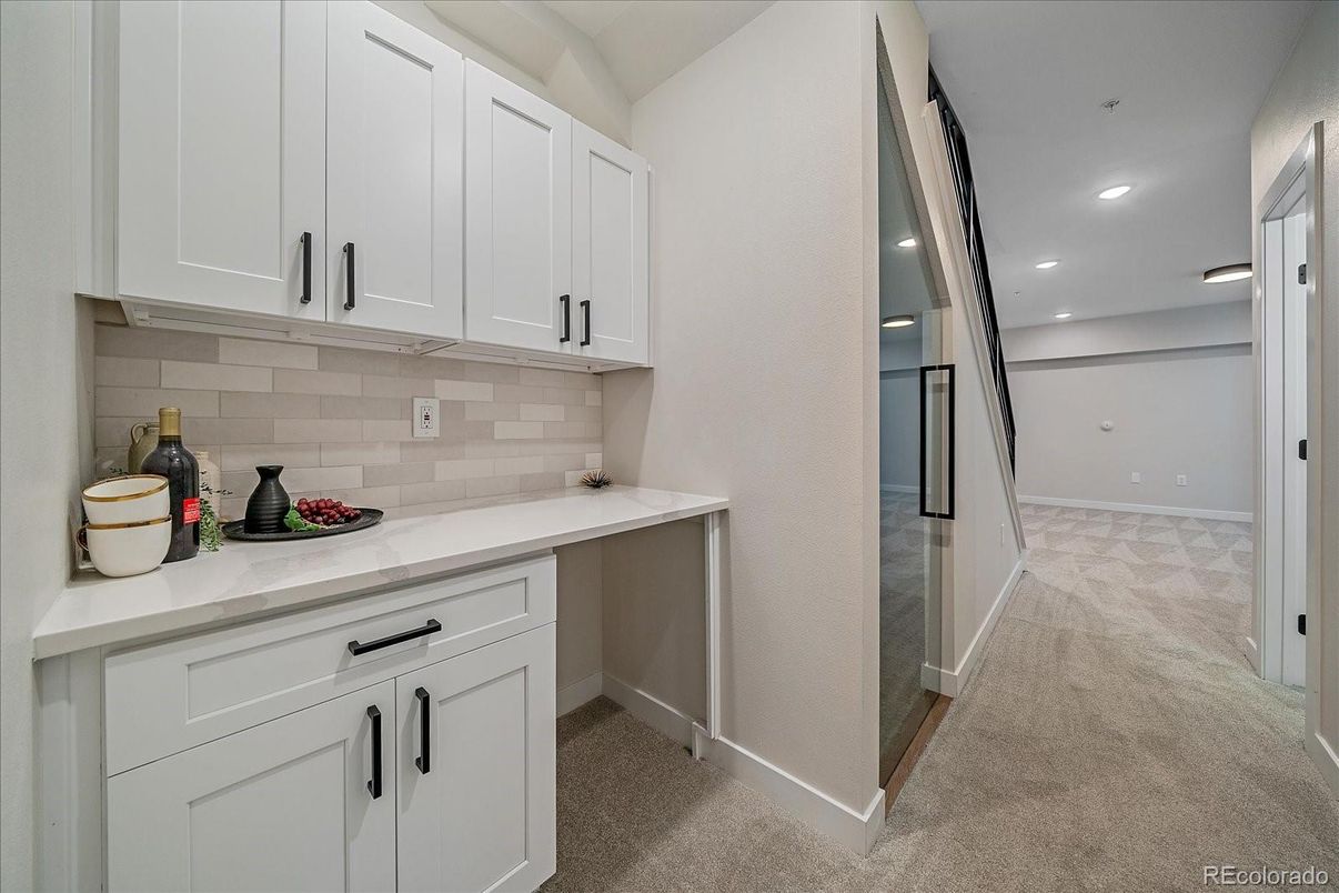 Interior, Recessed Lighting