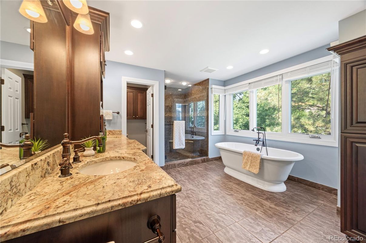 Bathroom, Dual Sink Vanities, Free Standing Baths, Glass Shower, Interior, Recessed Lighting
