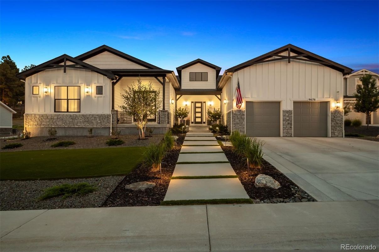 Attached, Exterior, Facade, Farmhouse