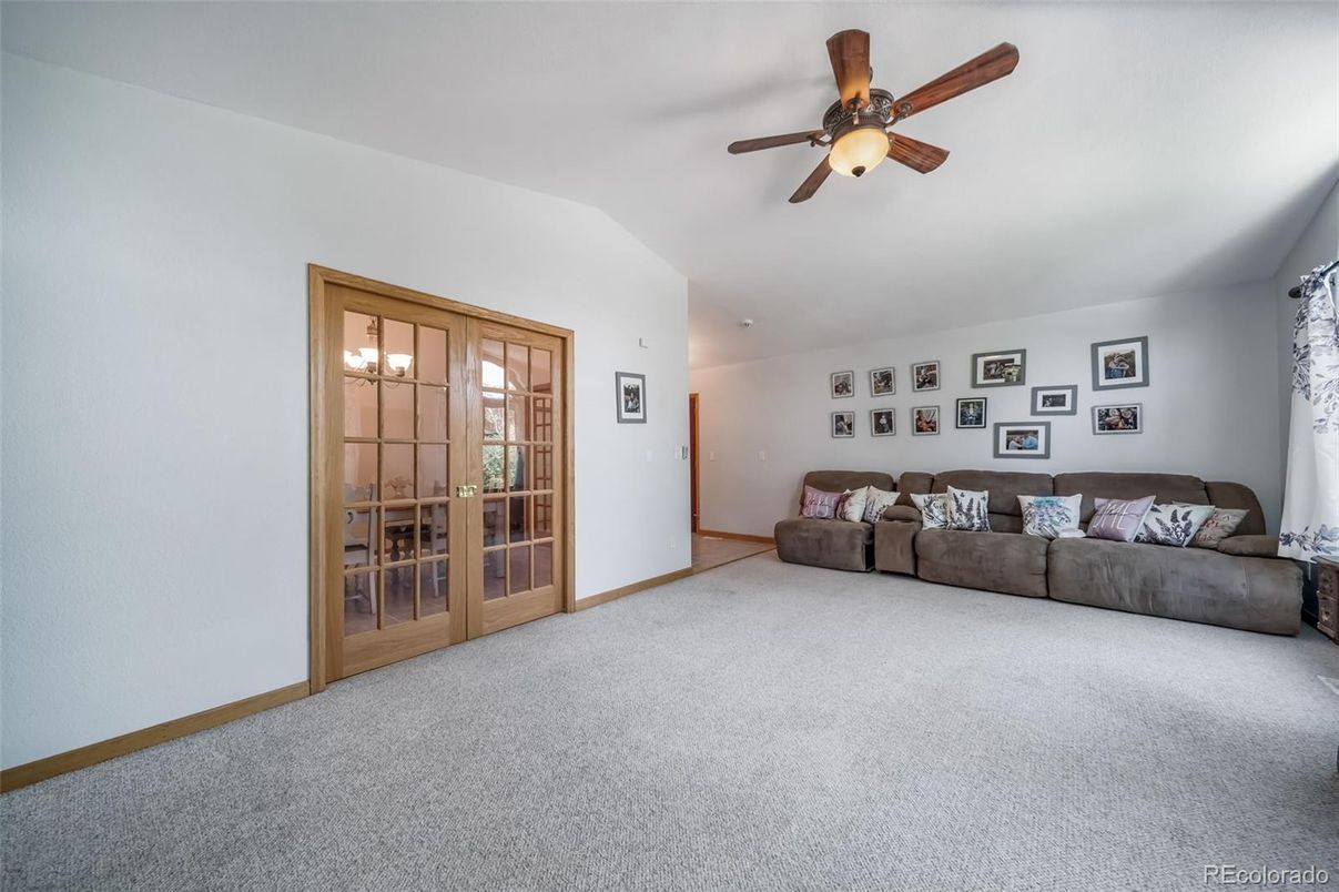 Empty room, Interior, Living room