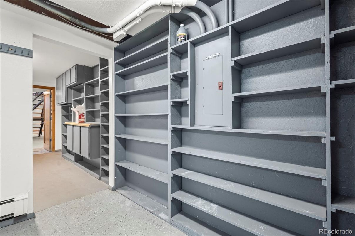 Interior, Walk-in Closets