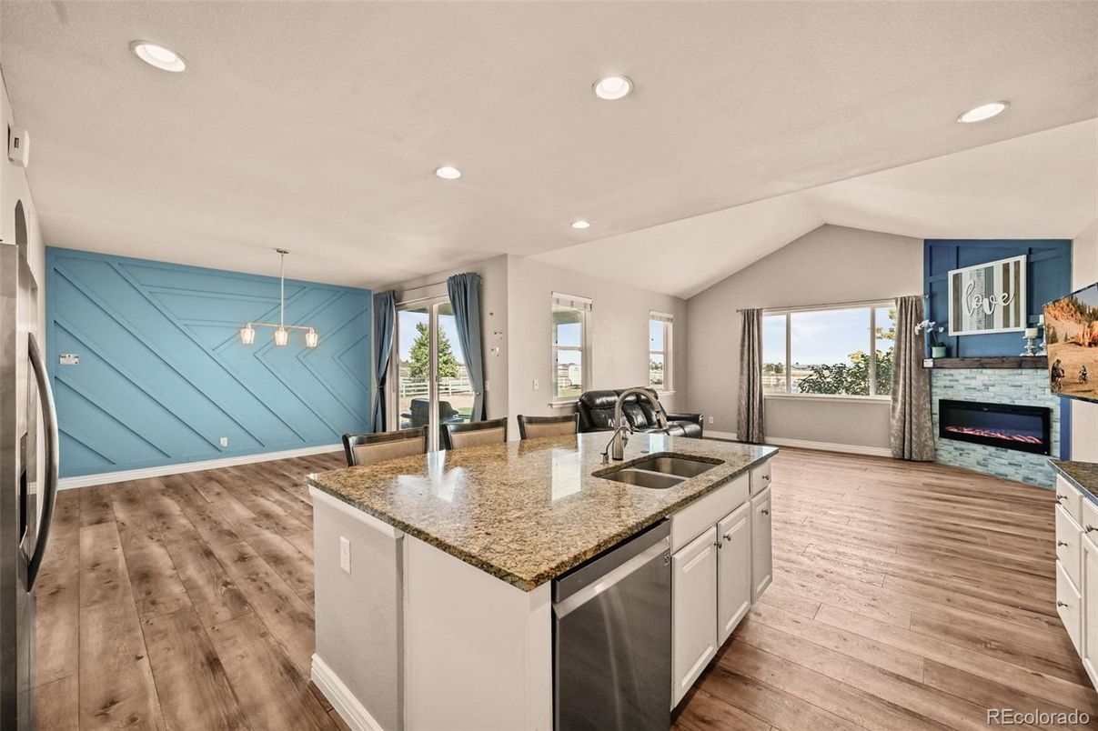 Fireplace, Interior, Kitchen, Pendant Lights, Recessed Lighting, Wood Texture Flooring
