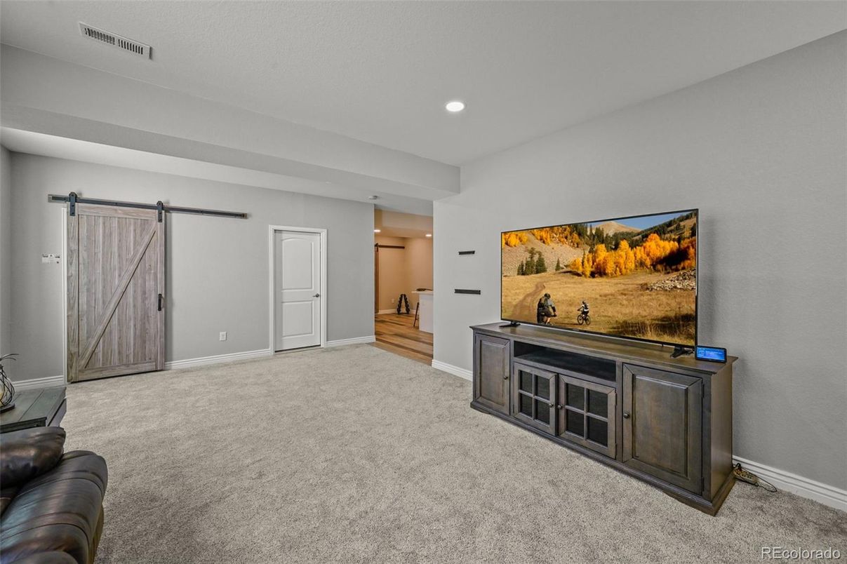 Interior, Recessed Lighting