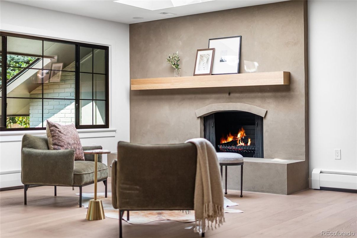 Fireplace, Interior, Living room, Recessed Lighting, Wood Texture Flooring