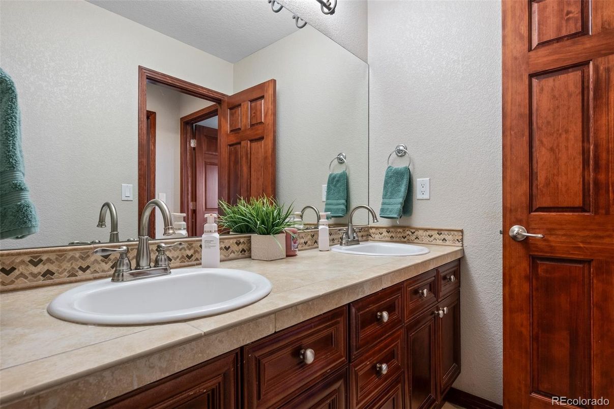 Bathroom, Dual Sink Vanities, Interior, Tile Countertops
