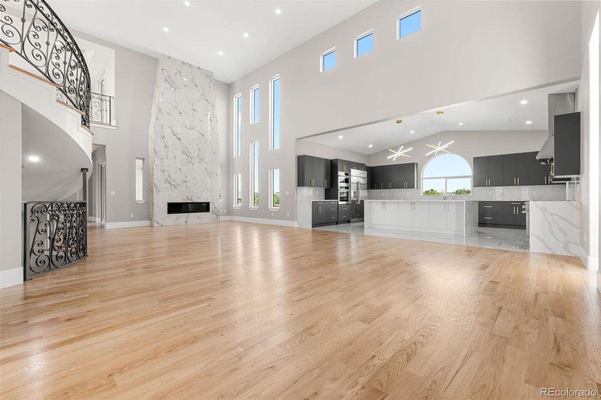 Fireplace, Interior, Kitchen, Marble Walls, Recessed Lighting, Wood Texture Flooring