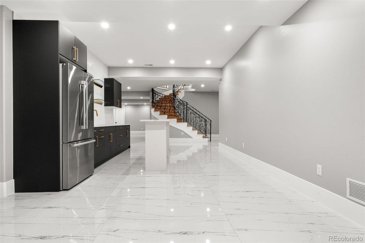 Interior, Kitchen, Marble, Recessed Lighting, Stainless Steel Appliances