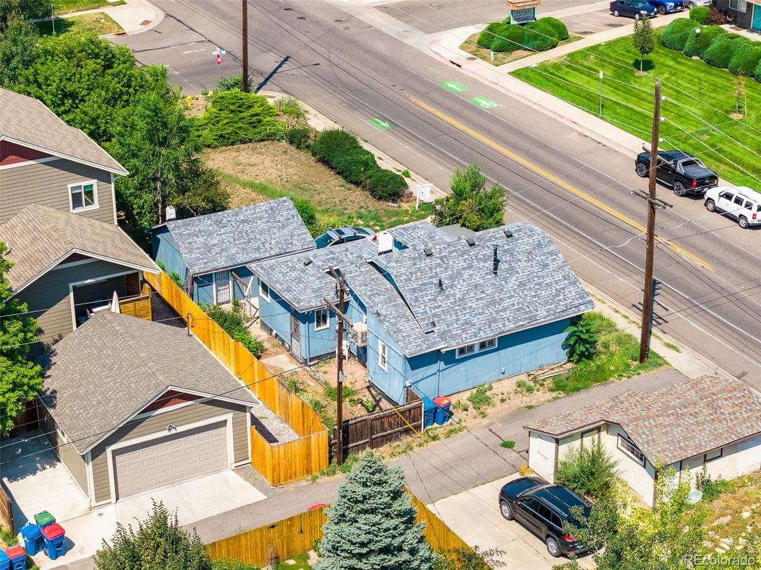 Exterior, Drone