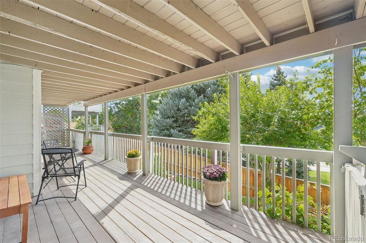 Exterior, Wood Texture Flooring