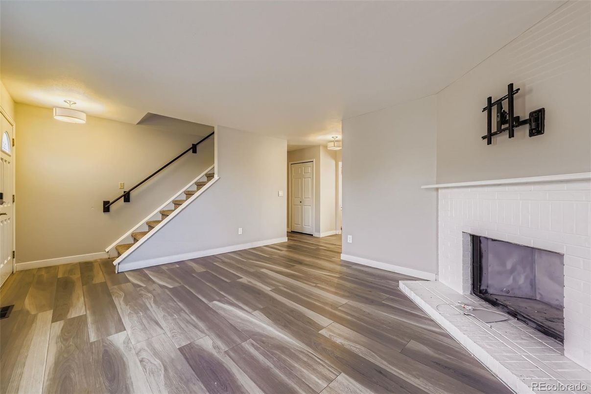 Empty room, Fireplace, Interior, Wood Texture Flooring