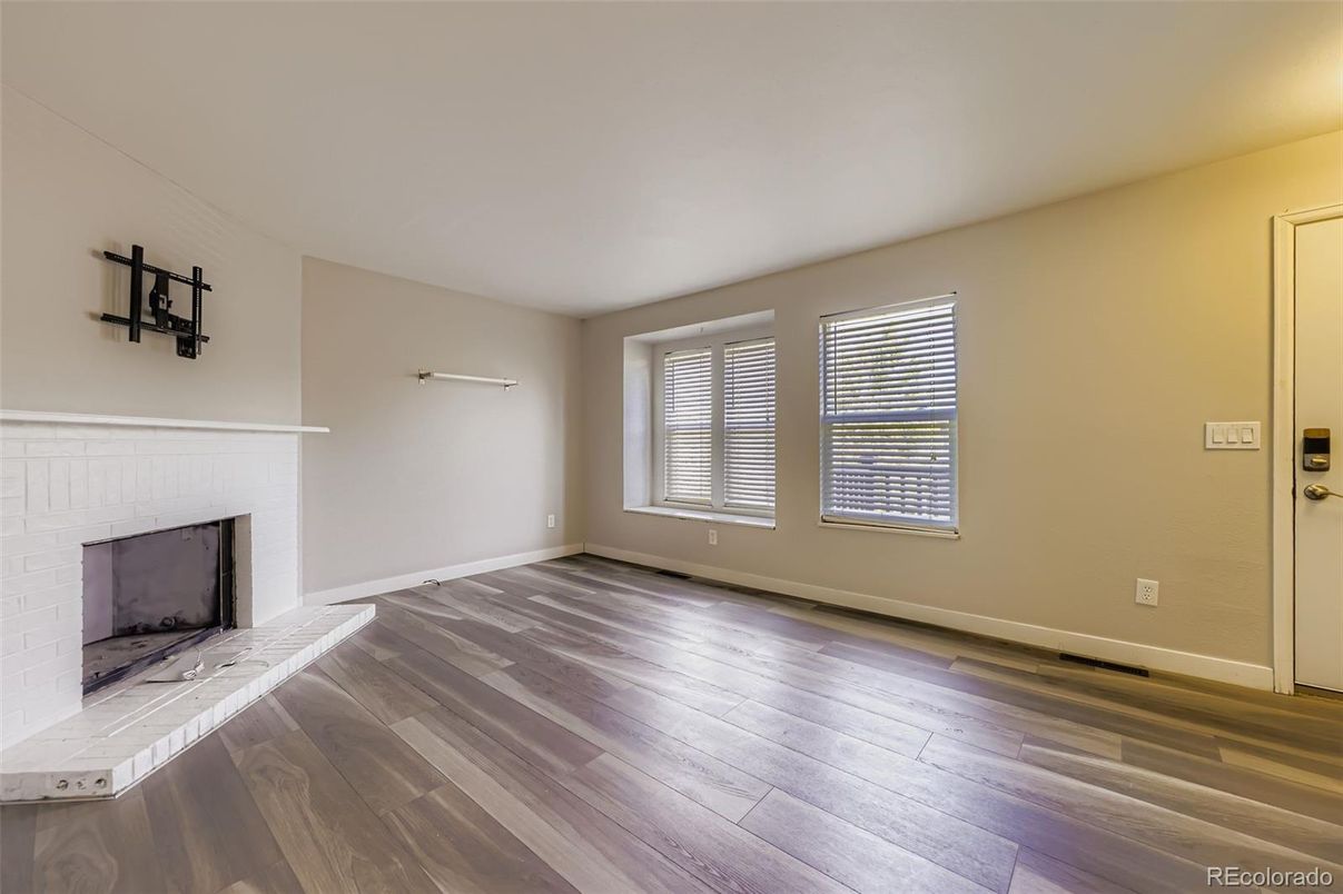 Empty room, Fireplace, Interior, Wood Texture Flooring