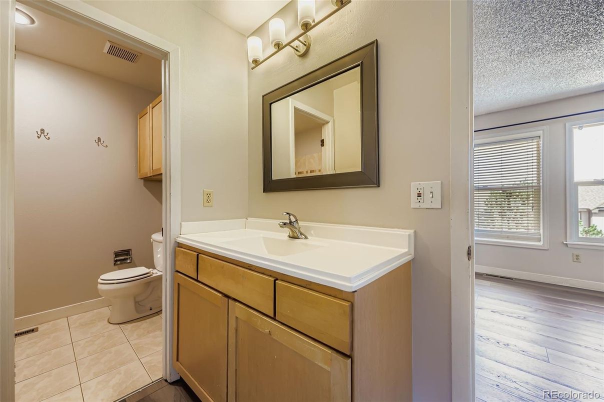 Bathroom, Interior, Recessed Lighting, Wood Texture Flooring