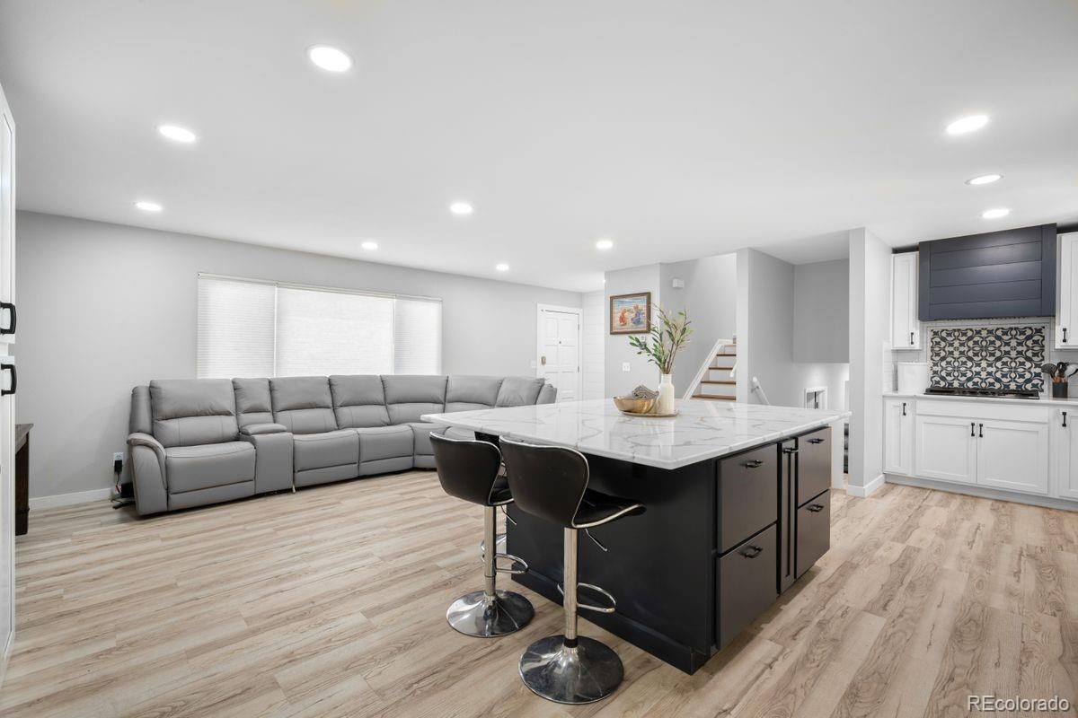 Interior, Kitchen, Living room, Recessed Lighting, Wood Texture Flooring