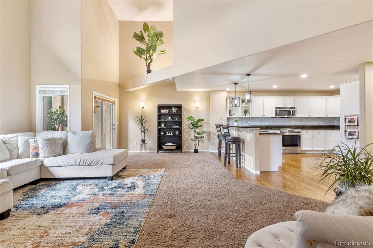 Interior, Kitchen, Living room, Pendant Lights, Recessed Lighting, Stainless Steel Appliances, Wood Texture Flooring