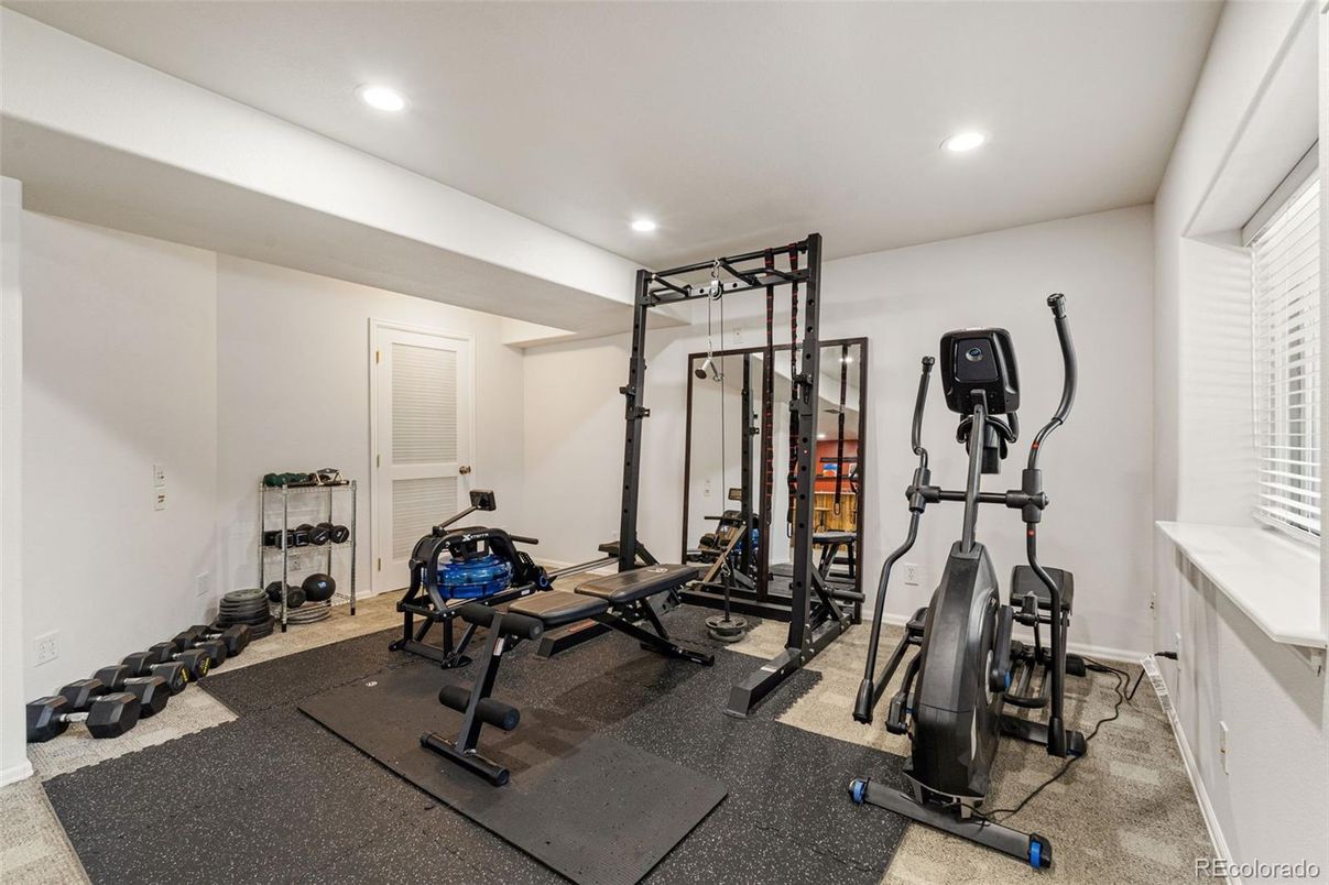 Fitness Equipment, Interior, Recessed Lighting