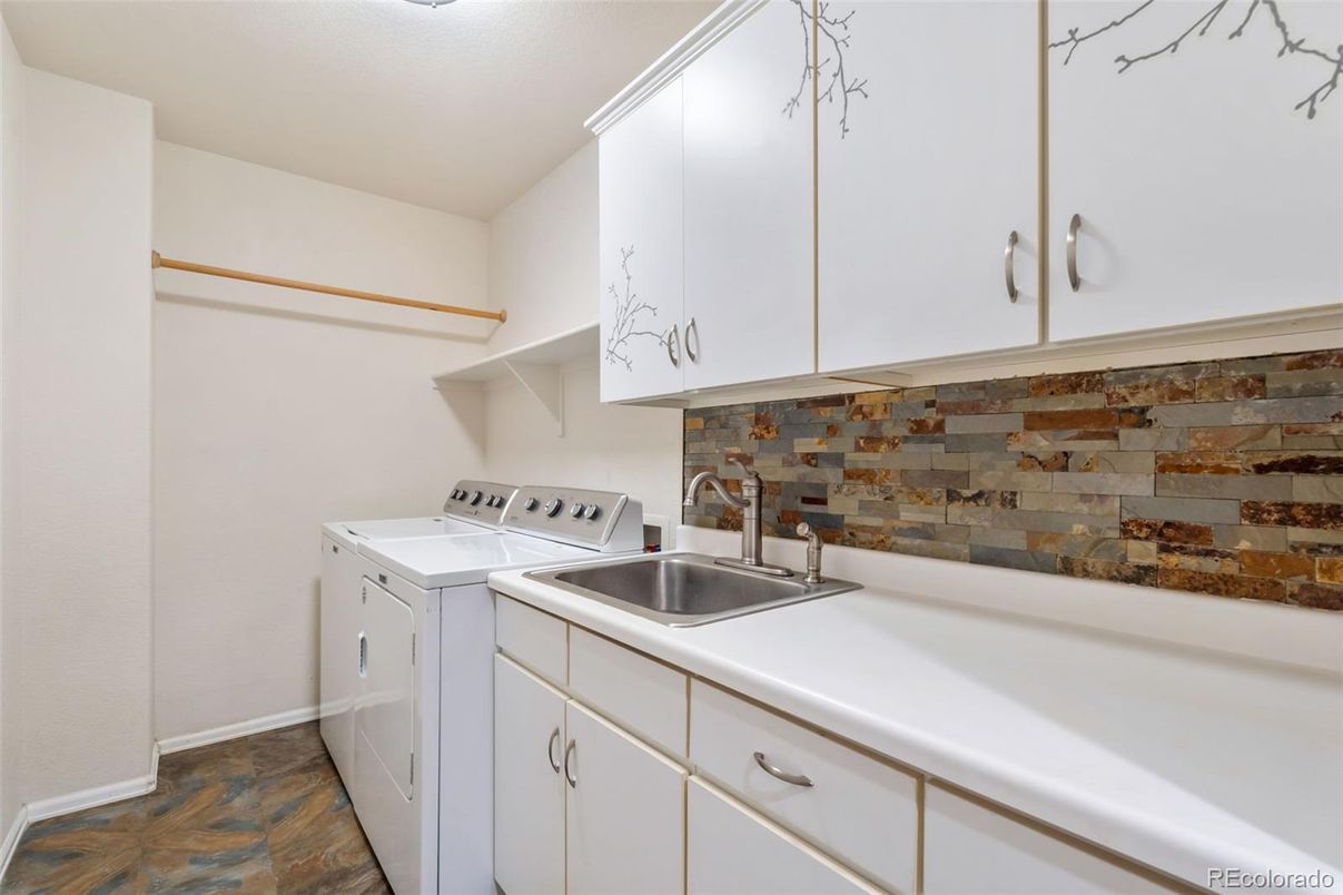 Interior, Washer