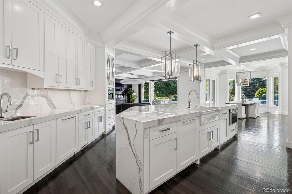 Interior, Kitchen, Pendant Lights, Recessed Lighting, Wood Texture Flooring