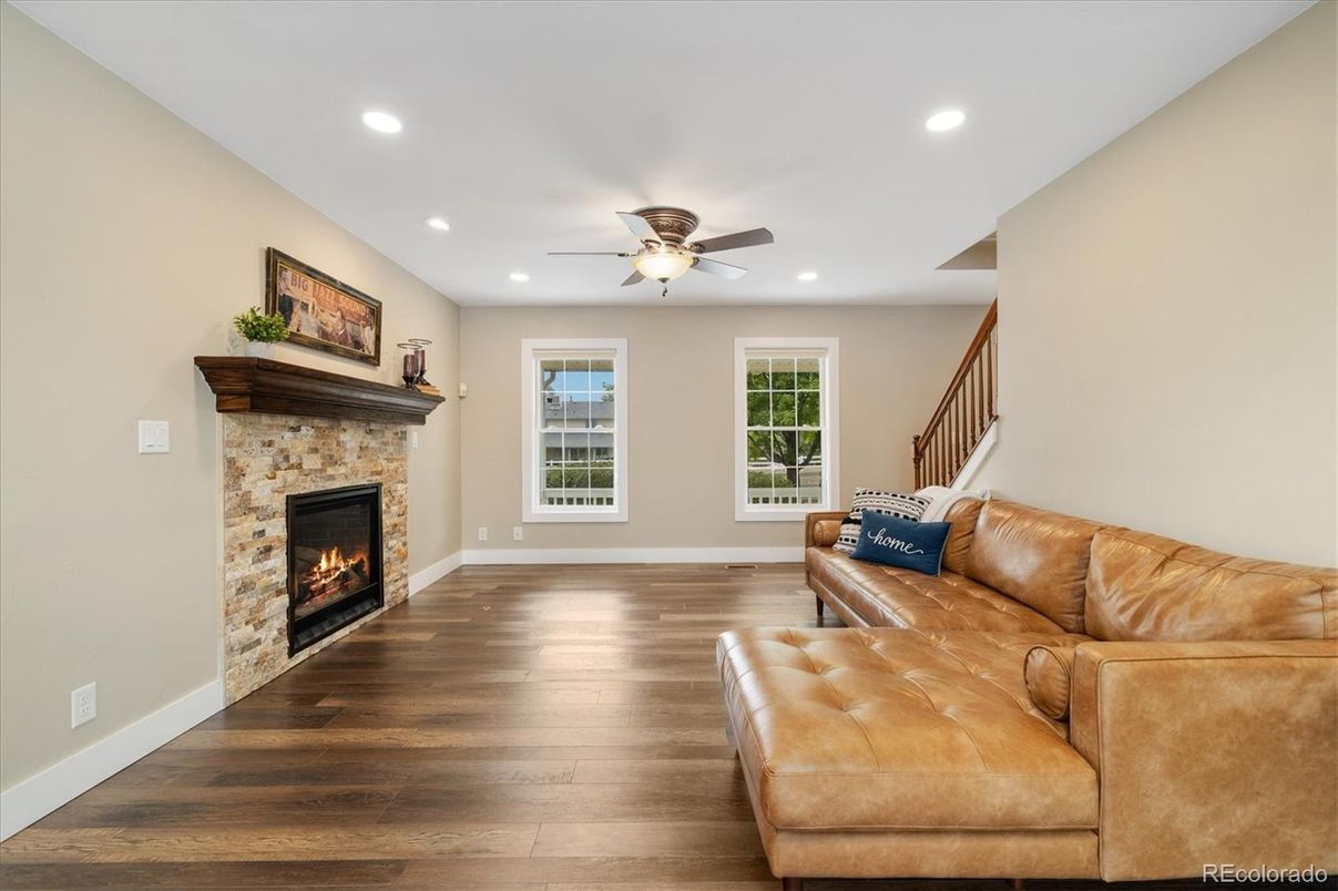 Fireplace, Interior, Living room, Recessed Lighting, Wood Texture Flooring