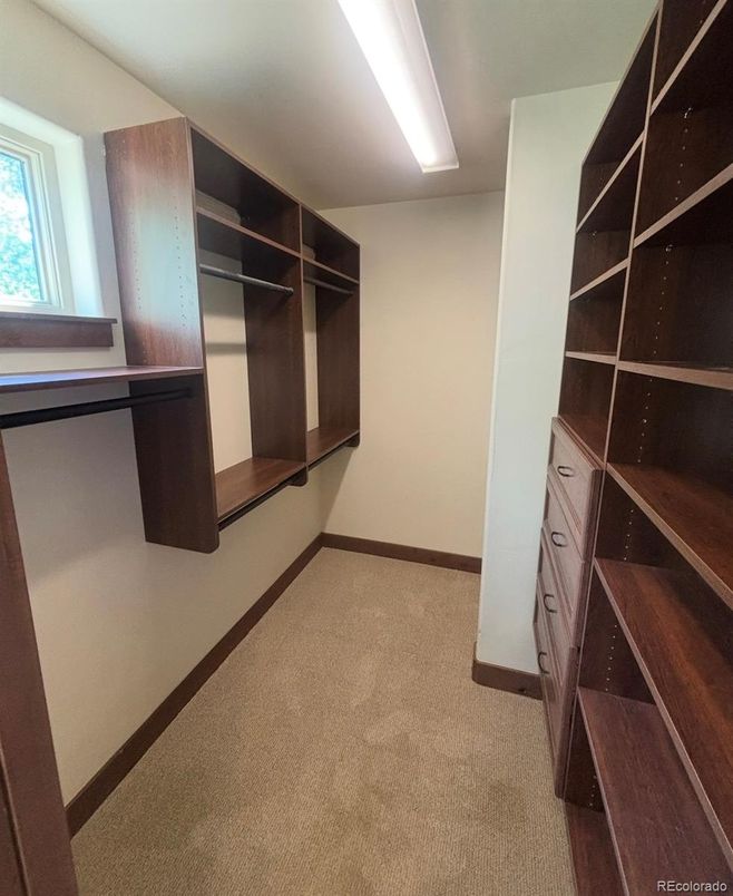 Interior, Walk-in Closets