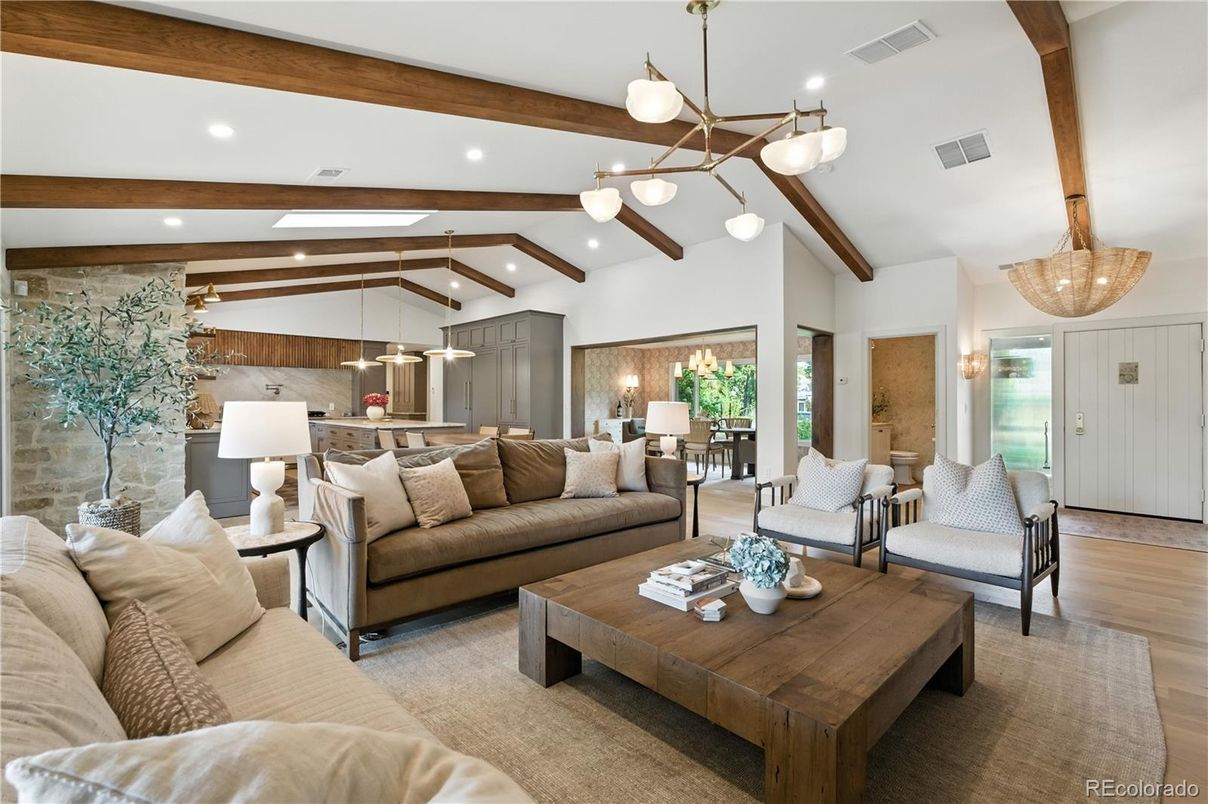 Interior, Kitchen, Living room, Pendant Lights, Recessed Lighting, Wooden Beams, Wood Texture Flooring