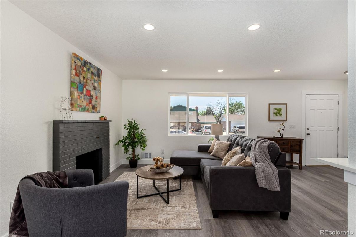 Fireplace, Interior, Living room, Recessed Lighting, Wood Texture Flooring