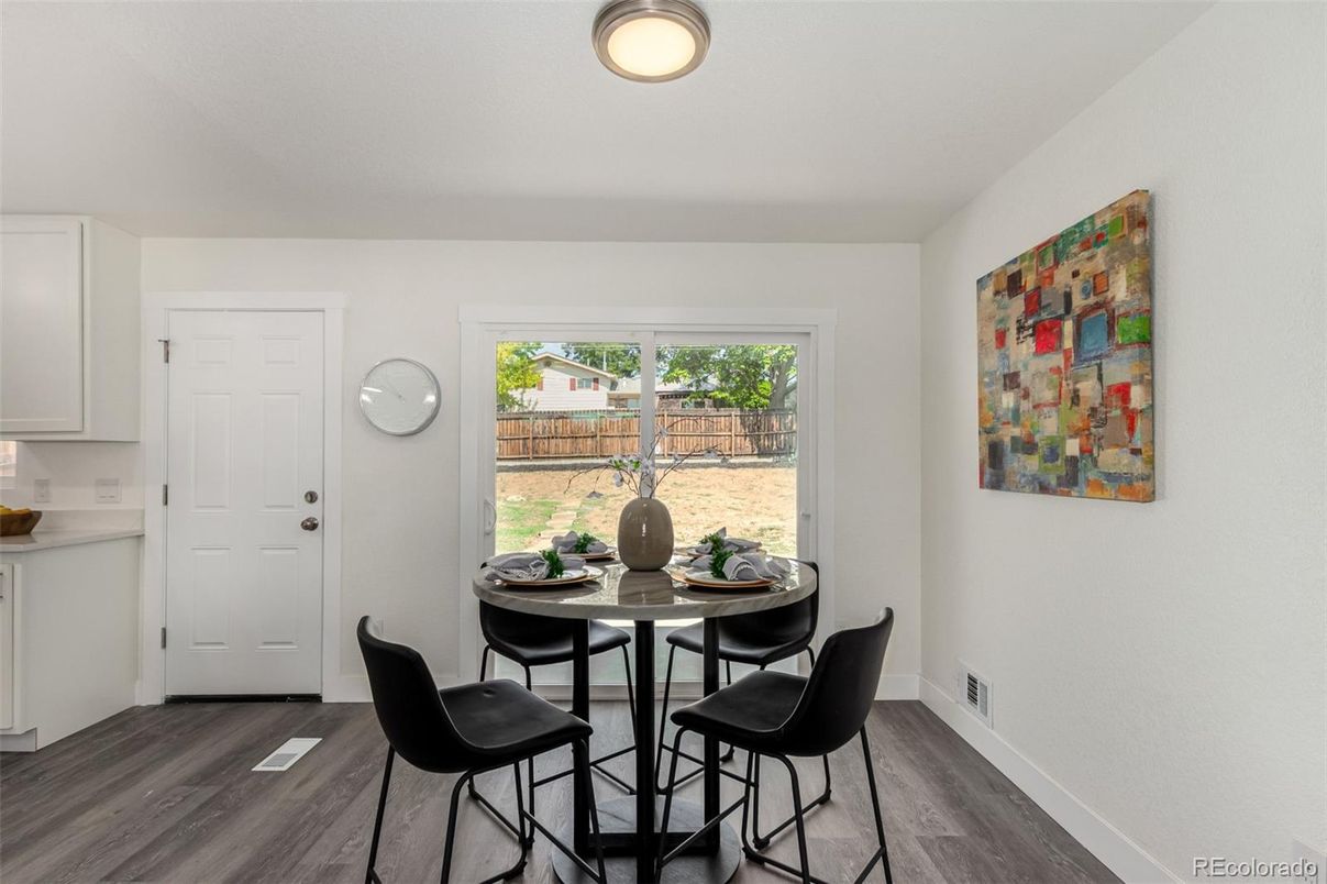 Dining room, Interior, Wood Texture Flooring