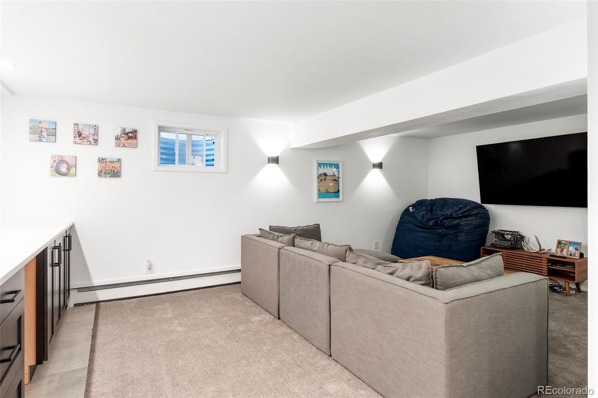 Interior, Living room
