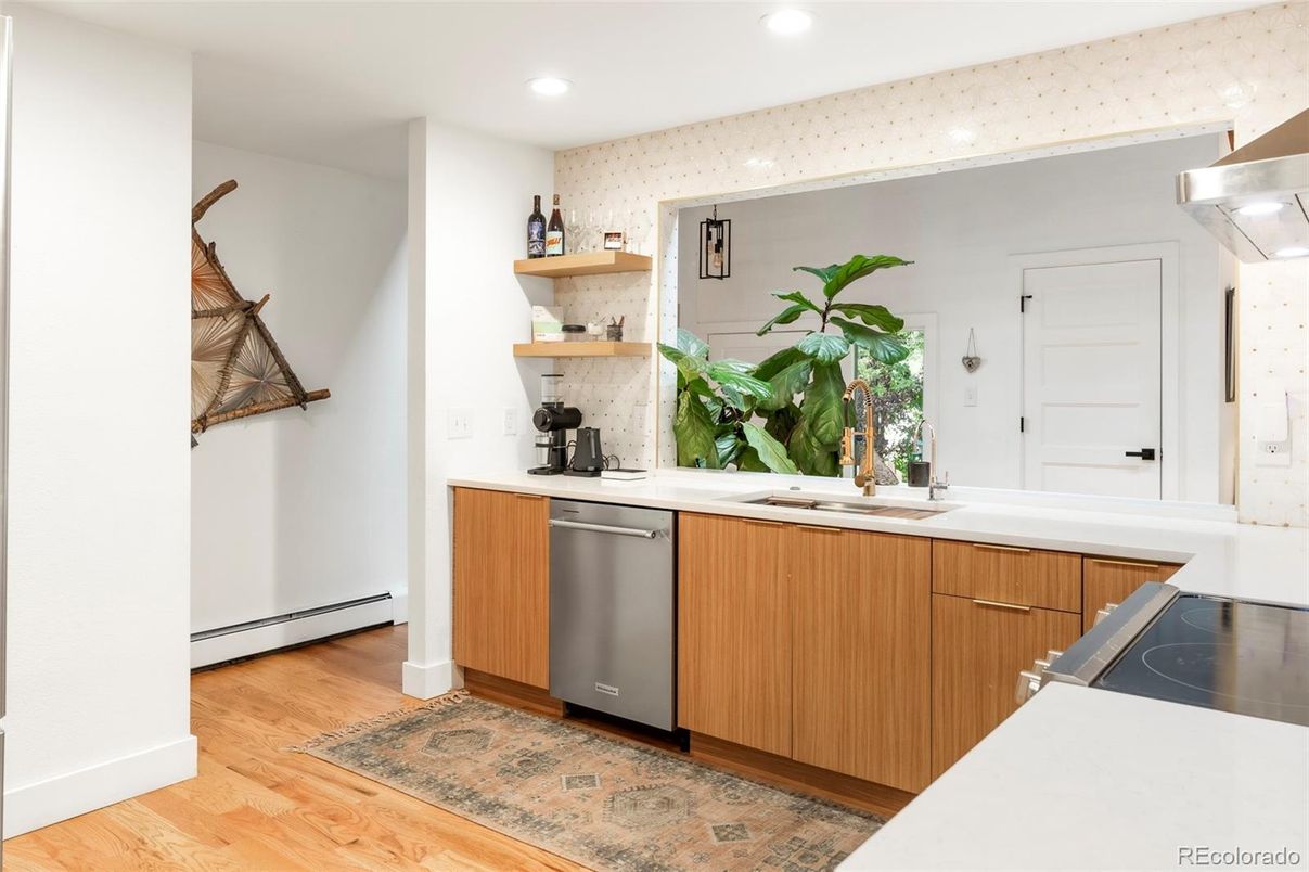 Interior, Kitchen, Recessed Lighting, Wood Texture Flooring