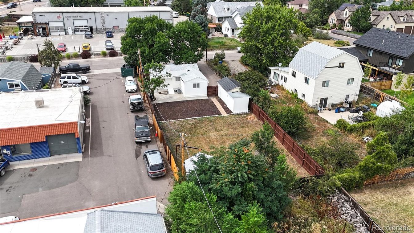 Exterior, Drone