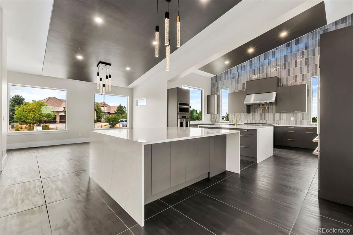 Interior, Kitchen, Pendant Lights, Recessed Lighting, Stainless Steel Appliances