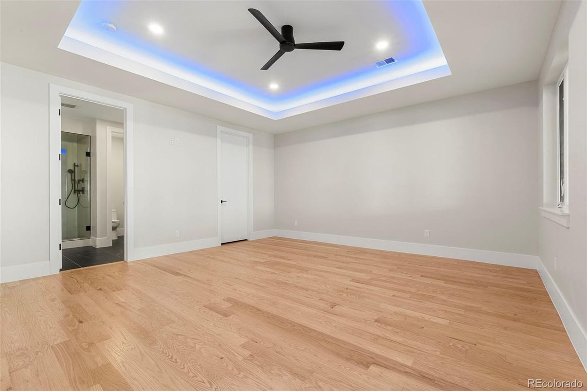 Bathroom, Empty room, Interior, Recessed Lighting, Wood Texture Flooring