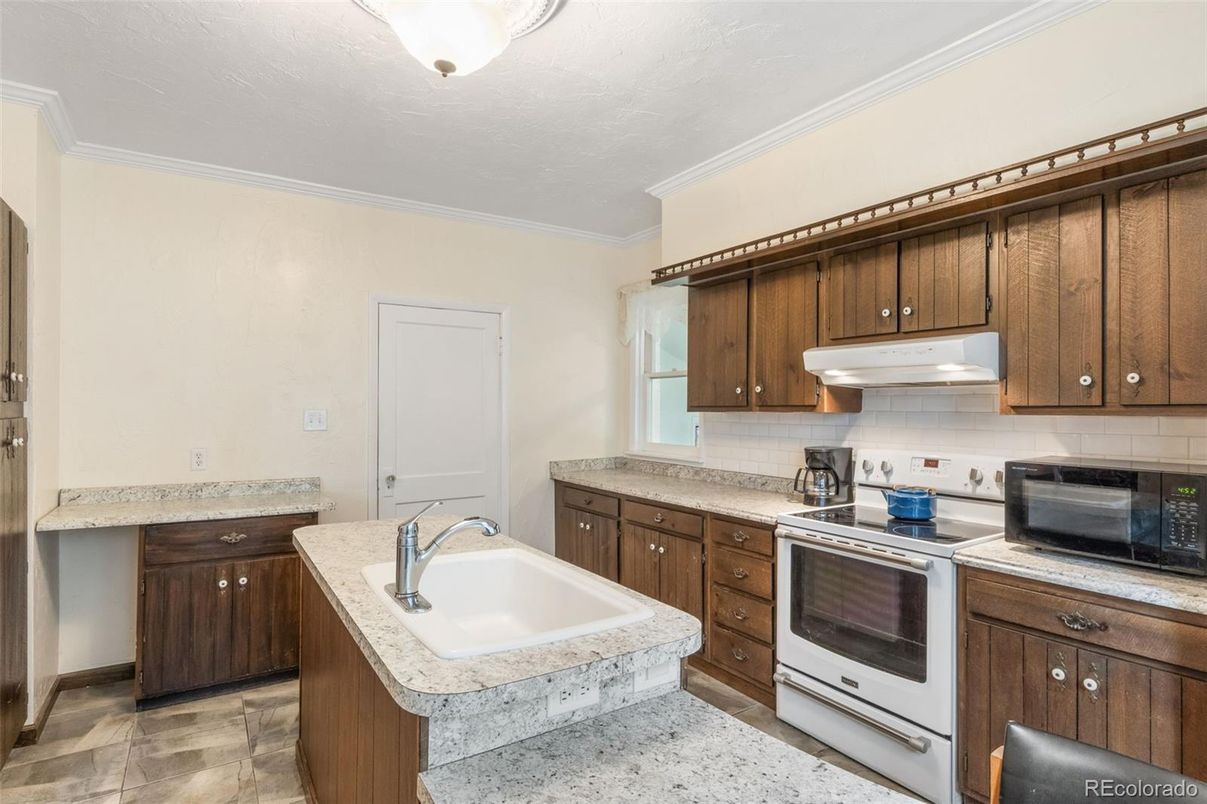 Interior, Kitchen