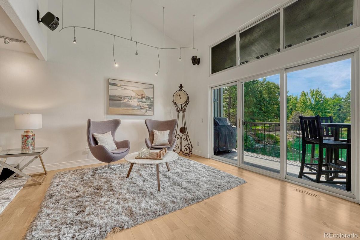 Interior, Sun Room, Wood Texture Flooring