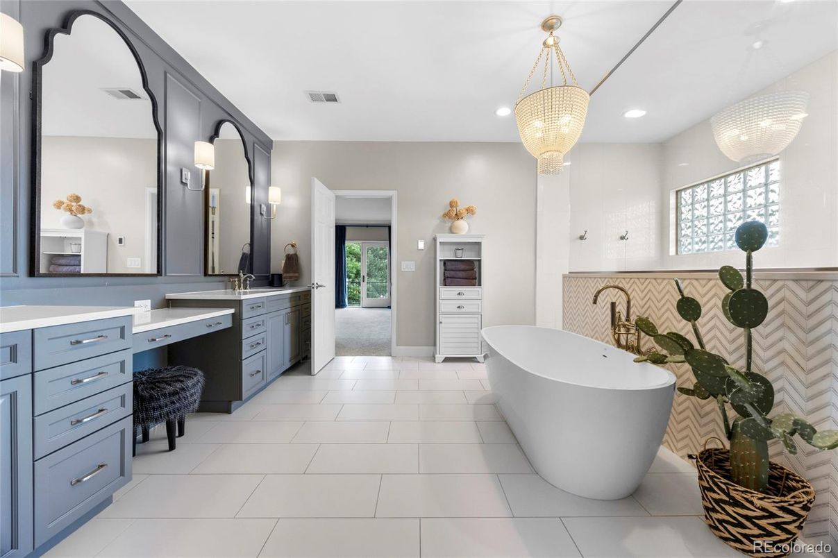 Bathroom, Chandelier, Dual Sink Vanities, Free Standing Baths, Interior, Recessed Lighting