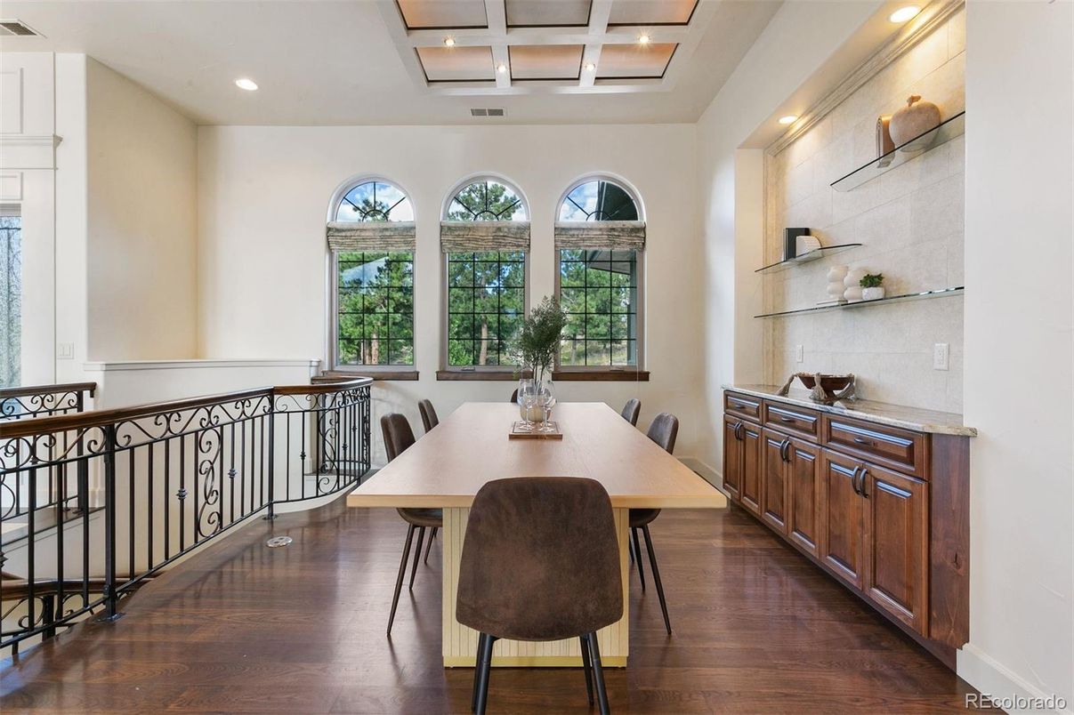 Dining room, Interior, Recessed Lighting, Wood Texture Flooring