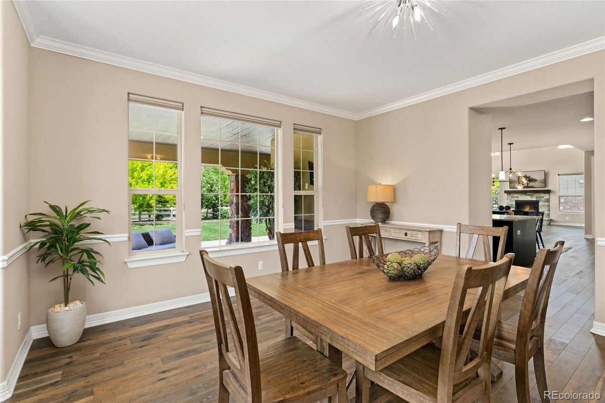 Dining room, Interior, Kitchen, Pendant Lights, Recessed Lighting, Wood Texture Flooring