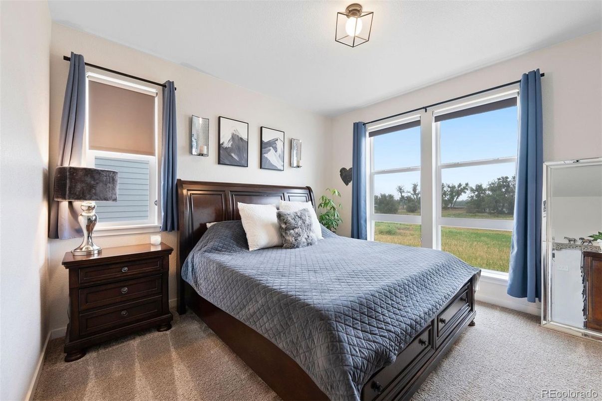 Bedroom, Interior, Water