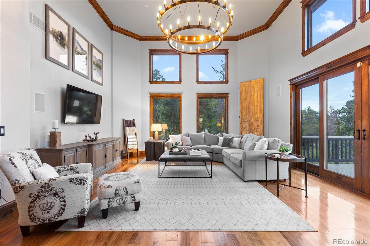Chandelier, Interior, Living room, Wood Texture Flooring