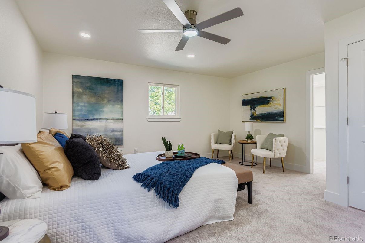 Bedroom, Interior, Recessed Lighting