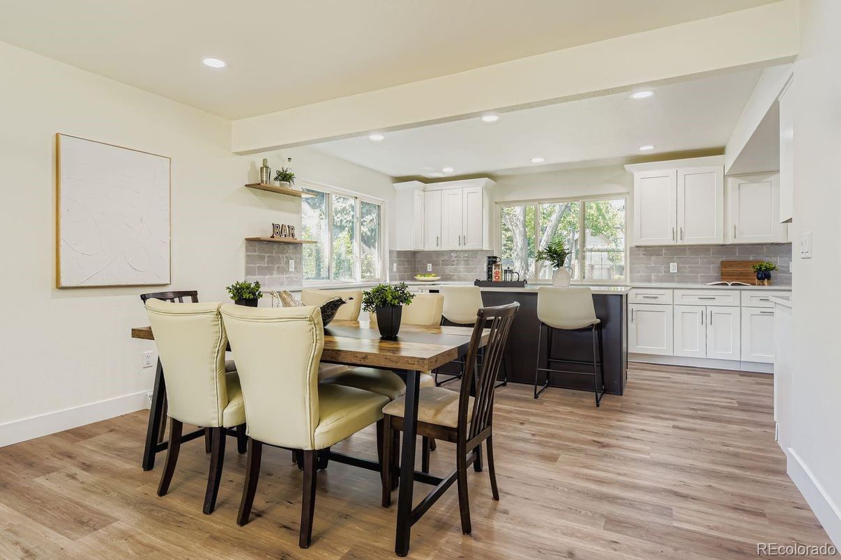 Dining room, Interior, Kitchen, Recessed Lighting, Wood Texture Flooring