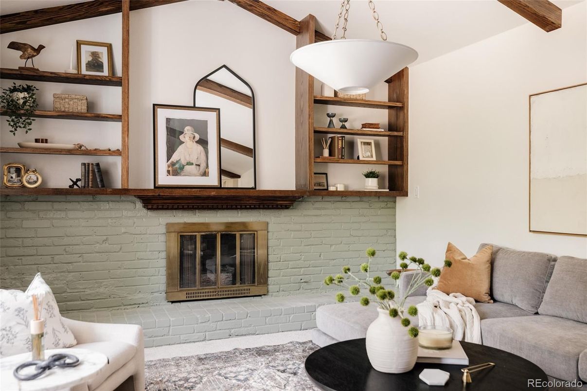 Fireplace, Interior
