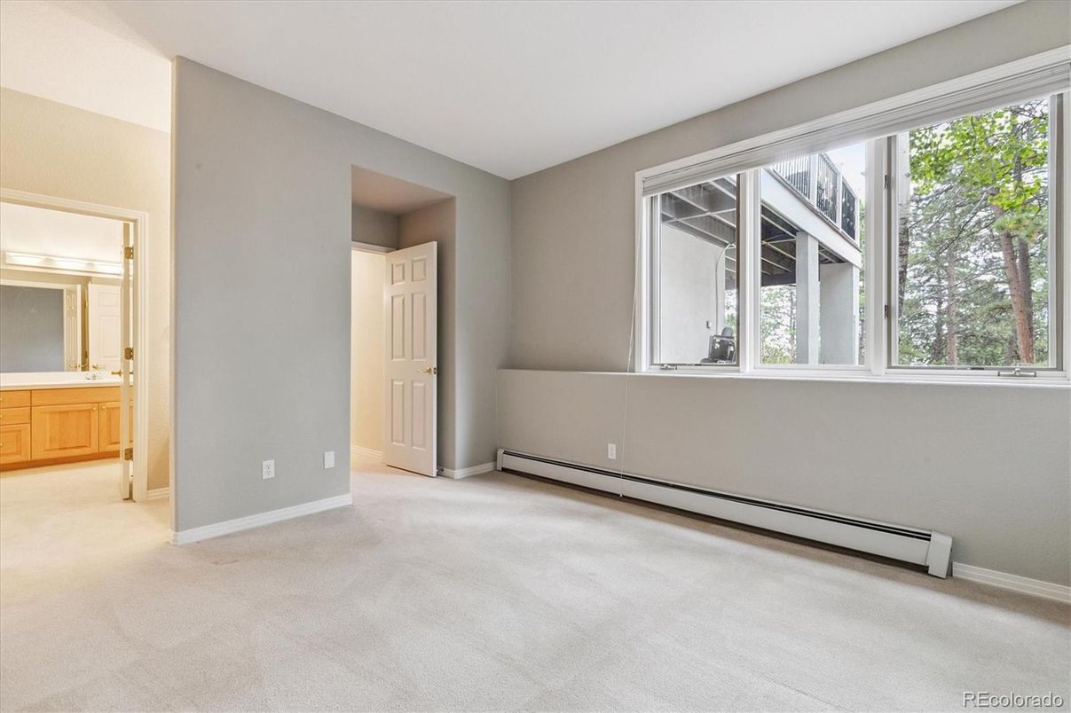 Bathroom, Empty room, Interior